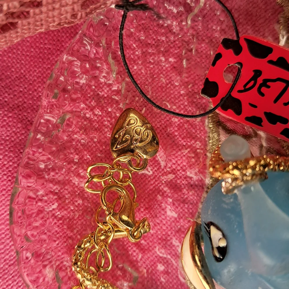 Betsey Johnson Blue Elephant & Pearl Necklace - NWT - Picture 3 of 8